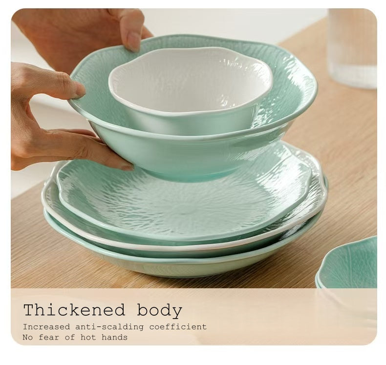 New Lotus Leaf Design Ceramic Underglaze-Painted Bowl and Plate Set