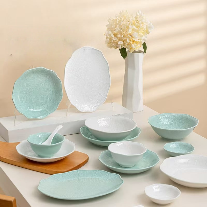 New Lotus Leaf Design Ceramic Underglaze-Painted Bowl and Plate Set