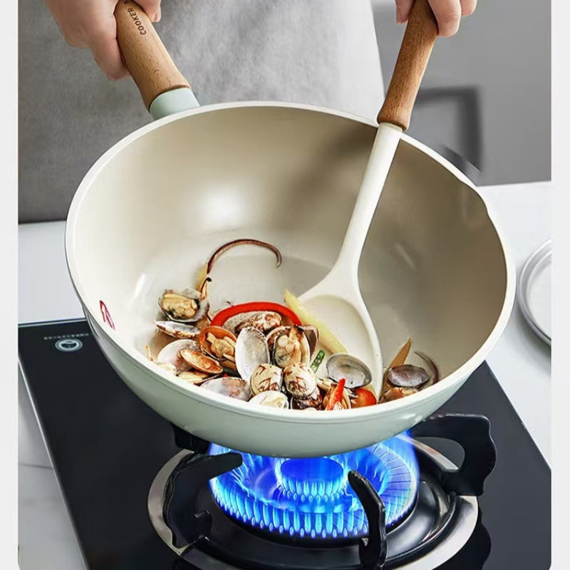 Cooker-King Non-stick frying pan wok for pan-searing steak with minimal smoke