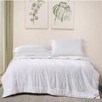 FUANNA Silk Summer Quilt 203 x 229 cm – Lightweight Mulberry Silk Air-Conditioning Quilt for Summer, Breathable Cooling Comforter for Queen & King Beds