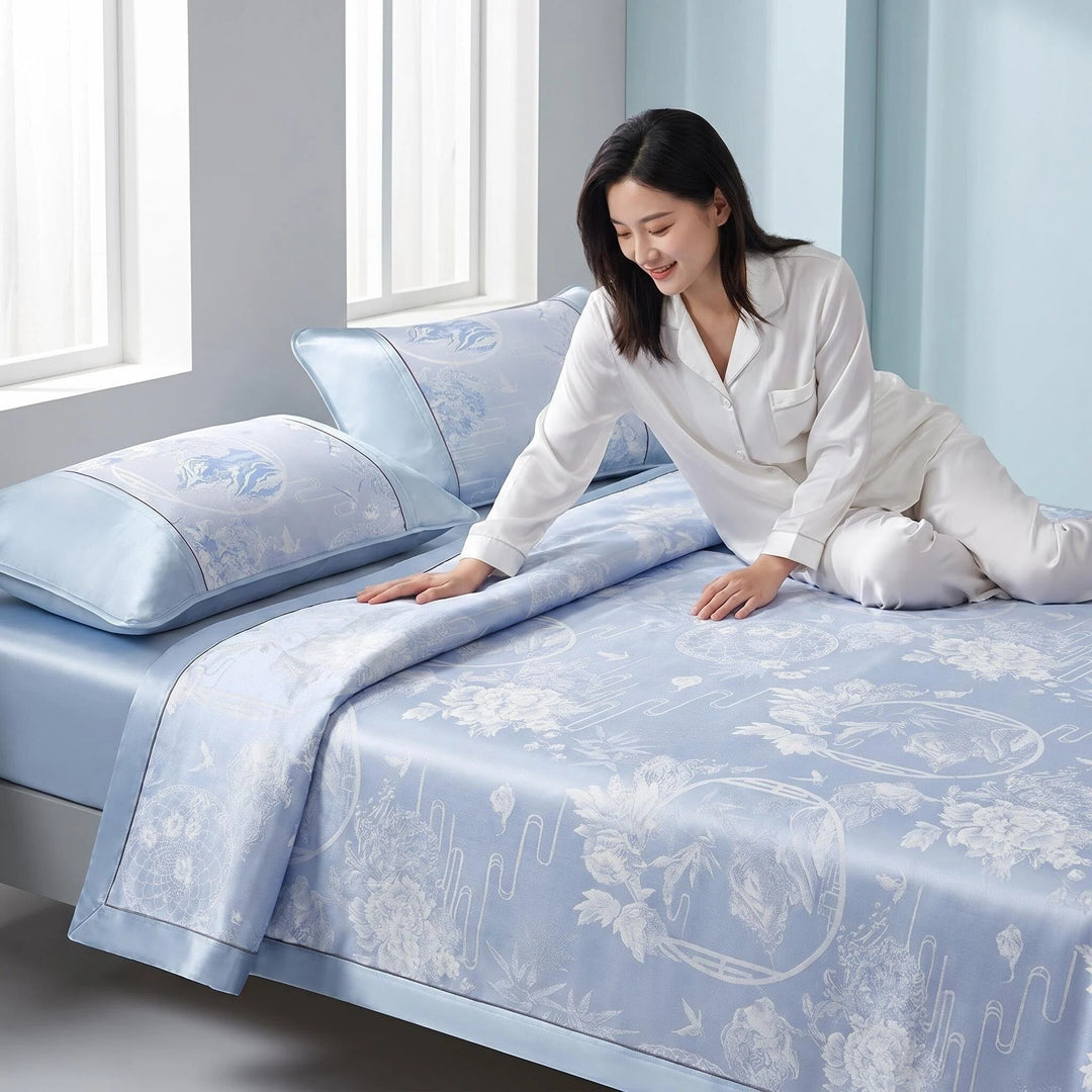 Fuanna Luxury Ice Silk Cooling Mattress Cover Set